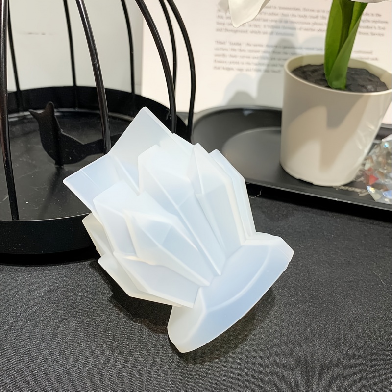 1pcCrystal Cluster Decorative  - Candle Mold Silicone review and price